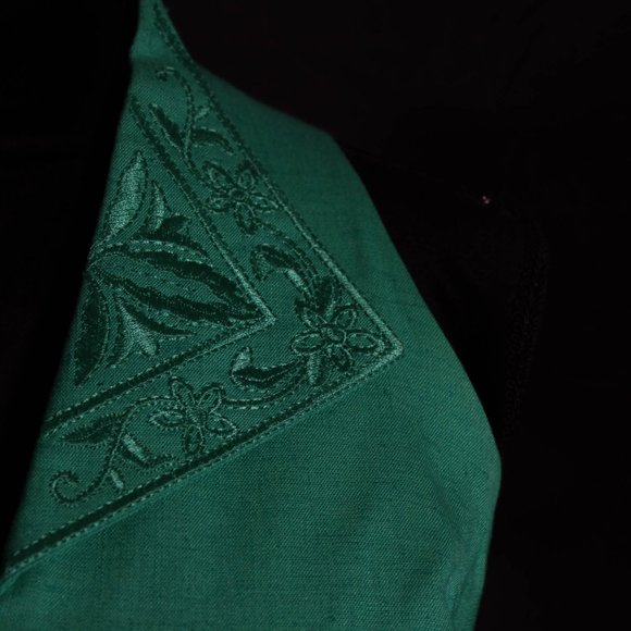 Vintage 1990s Ann Tobias Spring Green Linen Sheath Dress Detail Embroidery - Picture 10 of 12